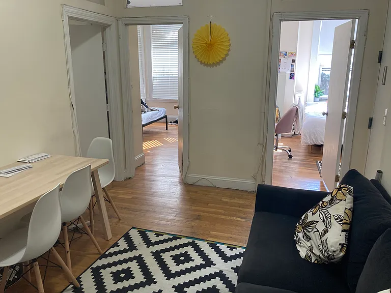 56 Queensberry St #8 — Photo 15