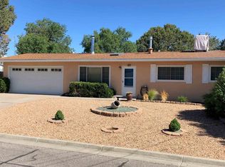 102 Bandelier Ave, White Rock, NM 87547