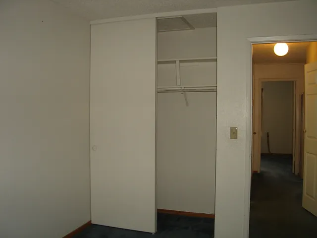 2 bed, 826 sqft, $3,100 — Photo 4