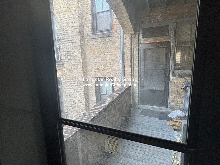 907 Elmwood Ave #3D — Photo 4