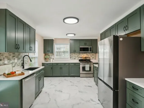 4513 Garfield Ct, Fredericksburg, VA 22408