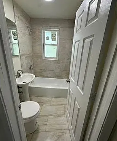 8213 John Pl — Photo 14