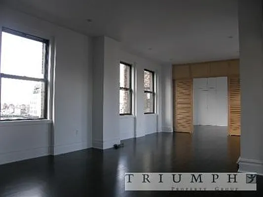 Rented by Triumph Property Group | media 22