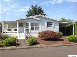 2724 Oakland Loop SE, Salem, OR 97317