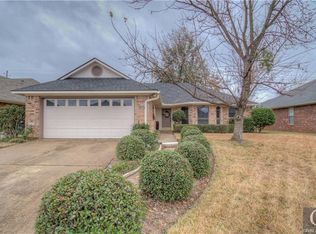5910 Midland St, Bossier City, LA 71111