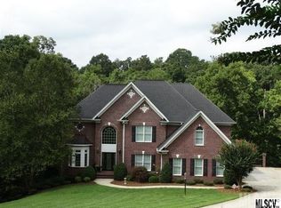 1093 13th Ave NW, Hickory, NC 28601