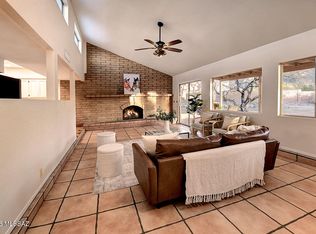 5620 N Barrasca Ave, Tucson, AZ 85750