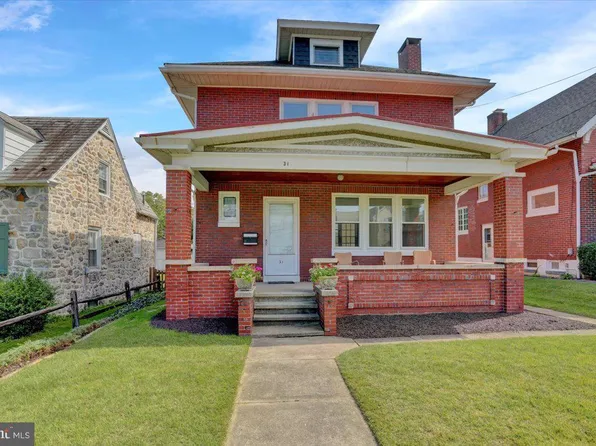 31 Chestnut St, Shillington, PA 19607