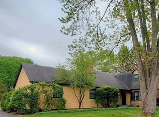 8837 Kirkham Rd, Indianapolis, IN 46260