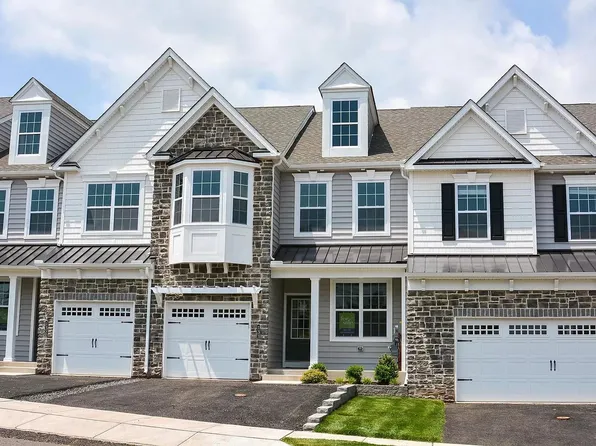 133 Woodwinds Dr, Collegeville, PA 19426