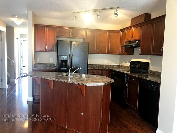 3rd image of 4058 46th St