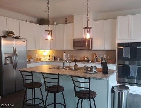 3rd image of 1166 Keenan Ct