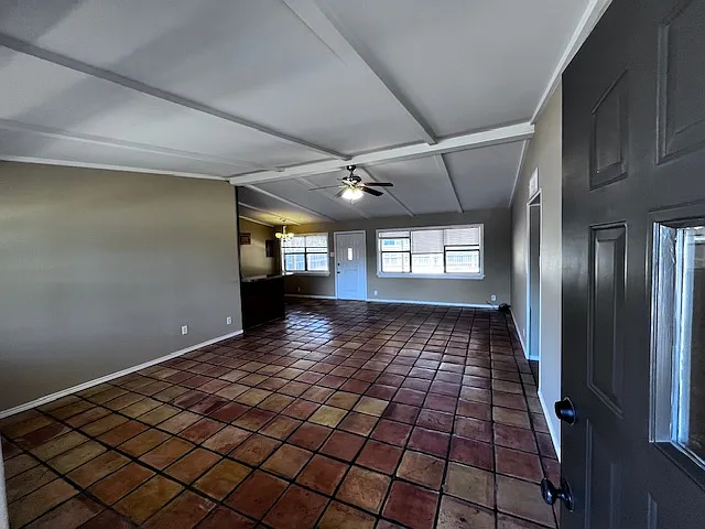 3 bed, 1313 sqft, $1,675 — Photo 2