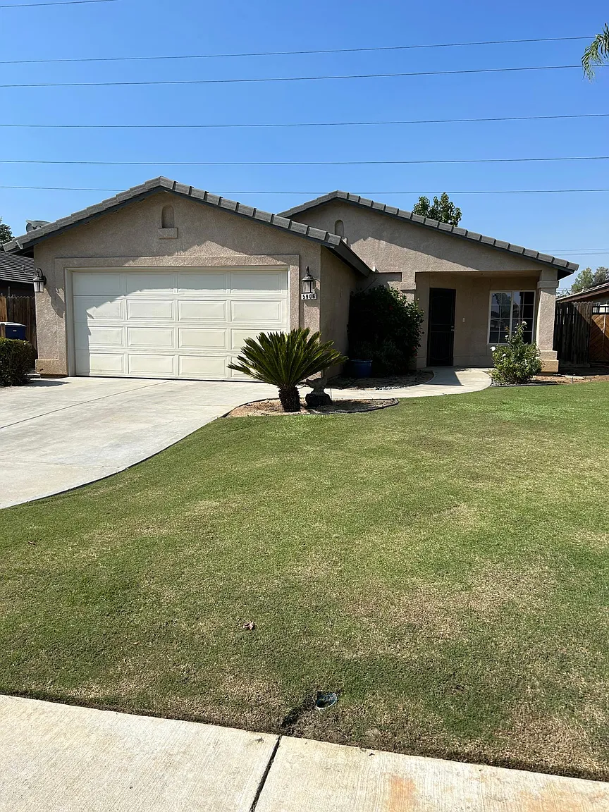 5906 Potenza Ln photo 1