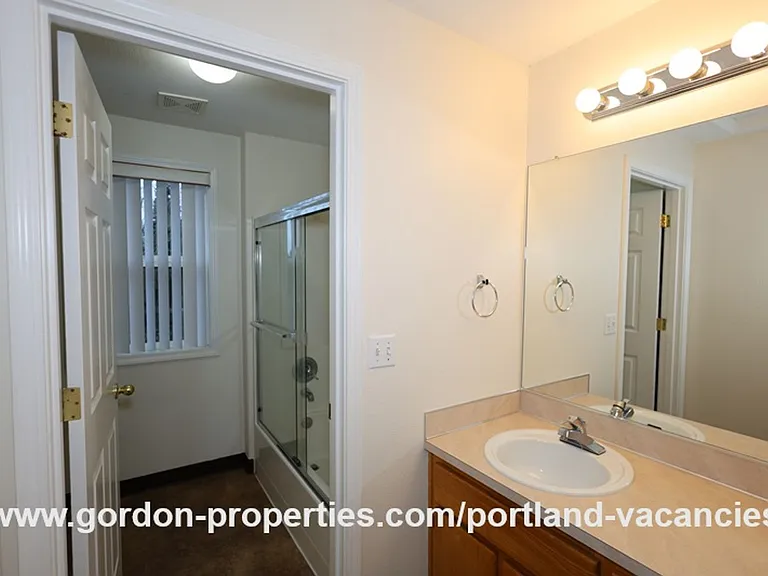 5254 SE 73rd Ave — Photo 21