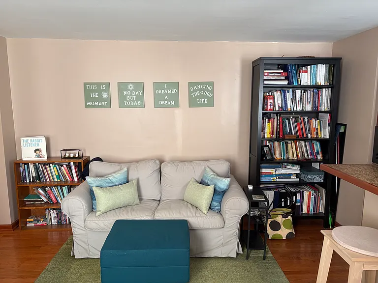 2224 Green St #5 — Photo 3