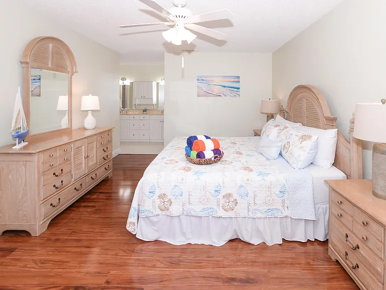 3267 NE Catamaran Ter — Photo 18