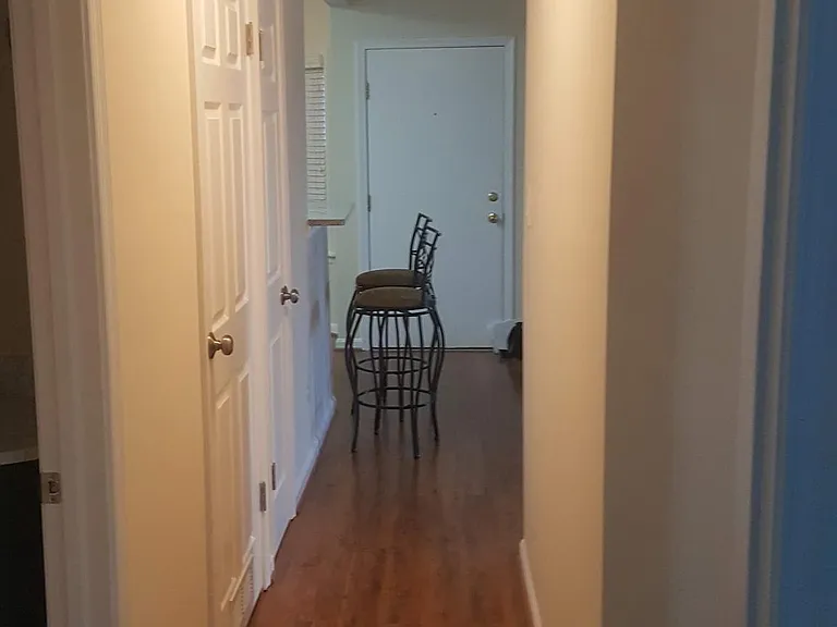 6921 Victoria Dr #A — Photo 2
