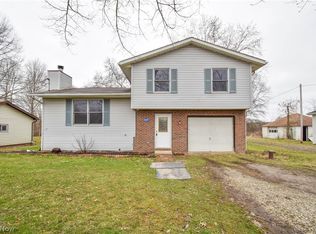 845 N Johnson Rd, Sebring, OH 44672