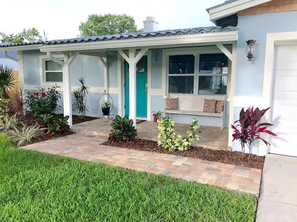 8453 109th Way, Seminole, FL 33772