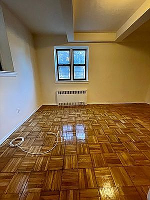 5th image of 66-15 Wetherole St