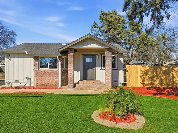 5th image of 817 Q St