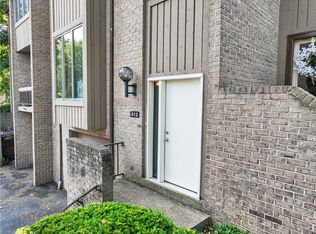 512 Dogwood Ct, Pittsburgh, PA