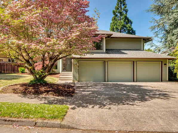 12204 NW 10th Ave, Vancouver, WA 98685