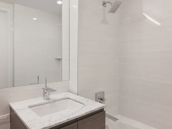 309 Gold Street image 5 of 14