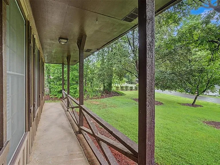 2985 Fredrick Dr — Photo 7