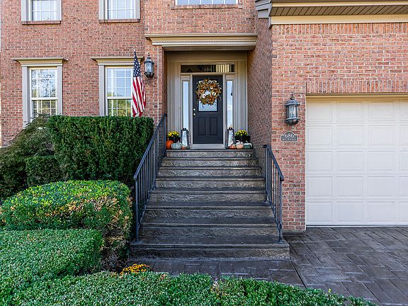 2nd image of 686 Mint Hill Ln