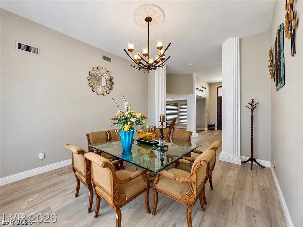 4 bed, 3.5 bath, 3664 sqft, $5,814 — Photo 2