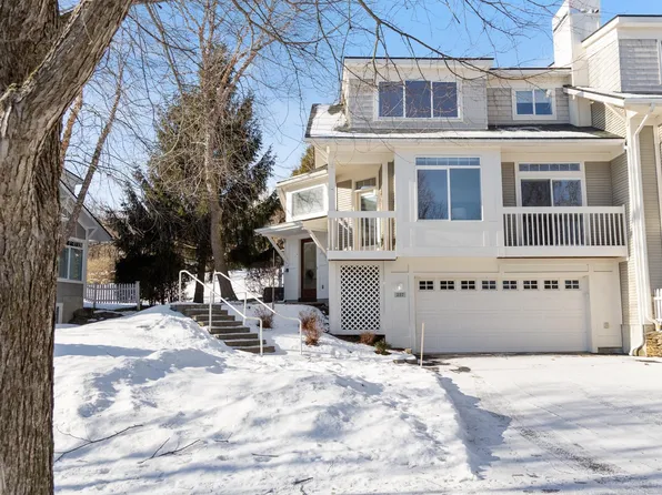 237 Park Road, South Burlington, VT 05403