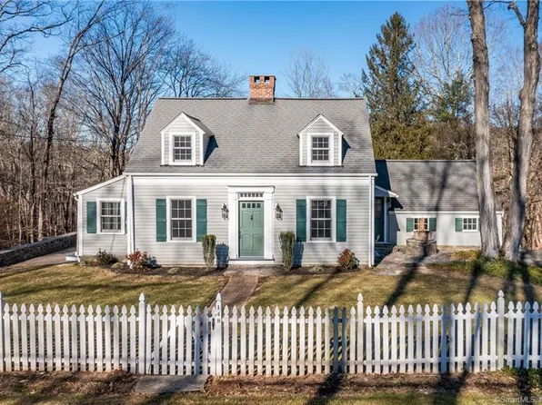 148 Boggs Hill Road, Newtown, CT 06470
