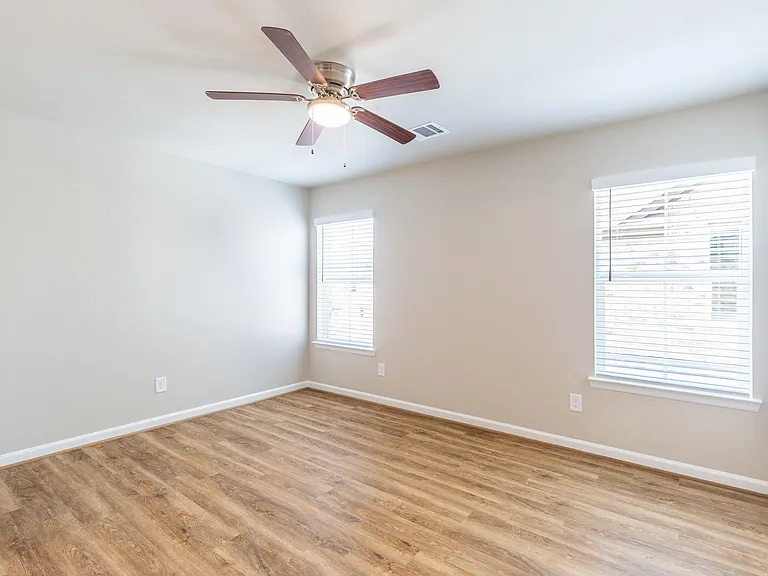 217 Park Place Cir #C — Photo 14