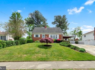 13932 Mathews Dr, Woodbridge, VA 22191