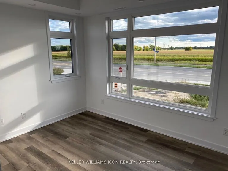 35 G Overberg Way #H — Photo 5