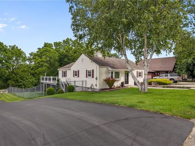 1072 Aetna Dr, Ellwood City, PA, 16117