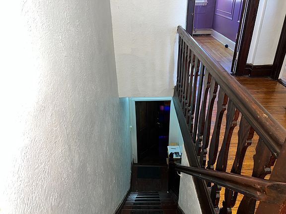 4th image of 115-54 205th St