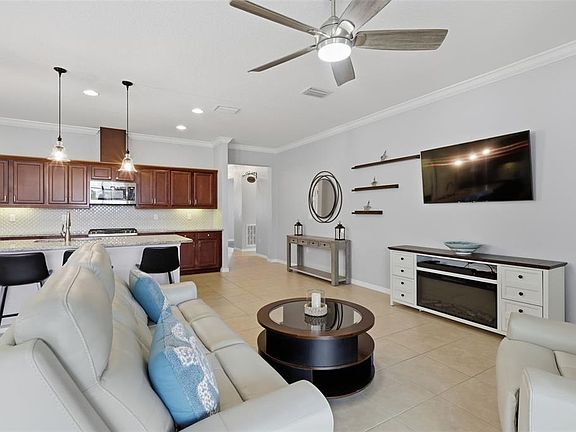 5th image of 902 TIDAL POND DRIVE