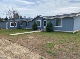 12213 E Tallman Rd, Chattaroy, WA 99003