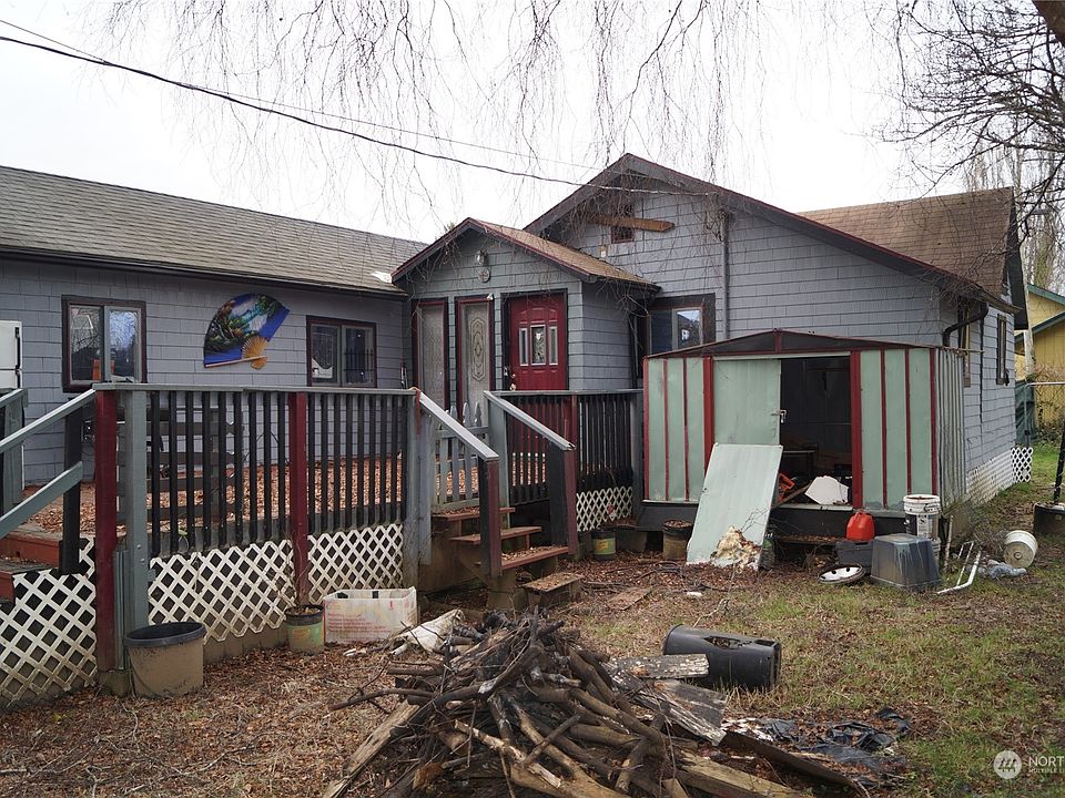 2nd image of 904 W Perry Street