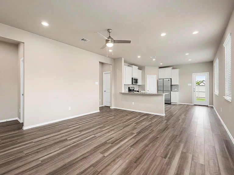 9278 Inland Leather Ln — Photo 10
