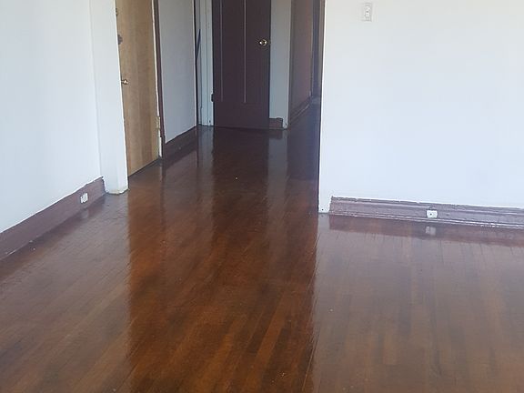3rd image of 7707 S Bennett Ave #3rd