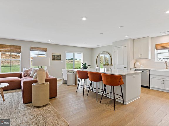 4th image of Outrigger Rd Homesite 380