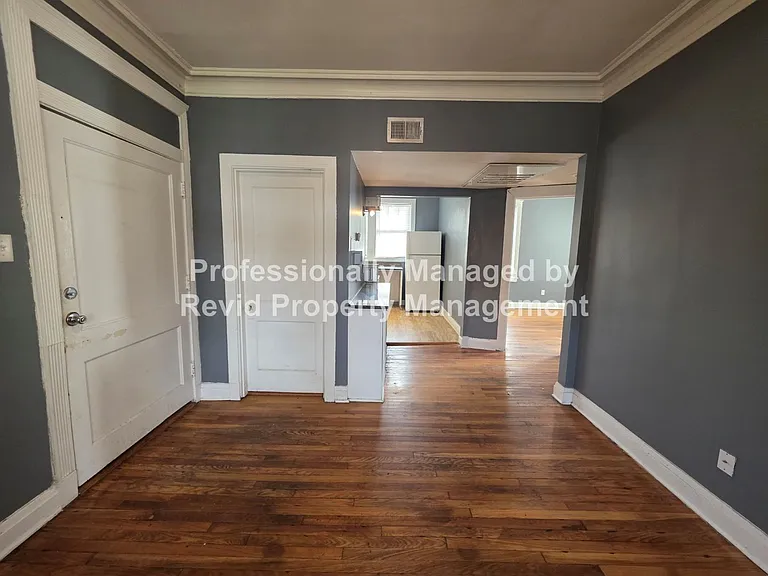 220 S. Cleveland St — Photo 53