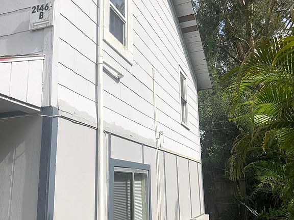 5th image of 2148 Willard St