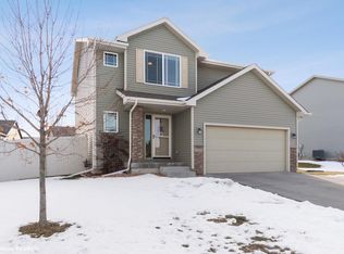 1313 NE Williamsburg Dr, Ankeny, IA 50021