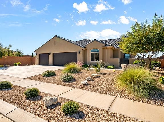 2nd image of 1163 W Blue Wren Dr