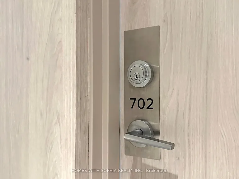 181 Sheppard Ave E #702 — Photo 15
